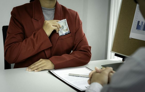 Le courtage crédit : simplifiez vos remboursements avec notre expertise